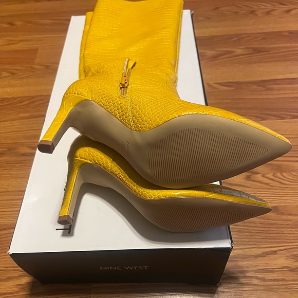 Nine West Yellow Heeled Boots knee Tall BNWT - Picture 2 of 3